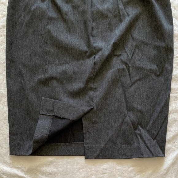 Vintage Women's Skirt by Jessica - Size 8 - Gray - Picture 10 of 10